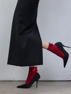 BRIELLE nilkkasukat rusetilla - punainen