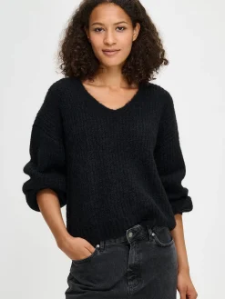 KARAMELLI neulepusero V-pääntiellä - musta