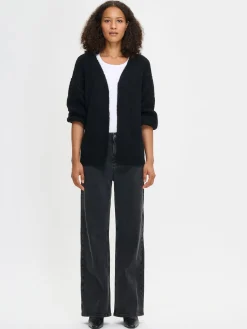 KARAMELLI neuletakki - musta