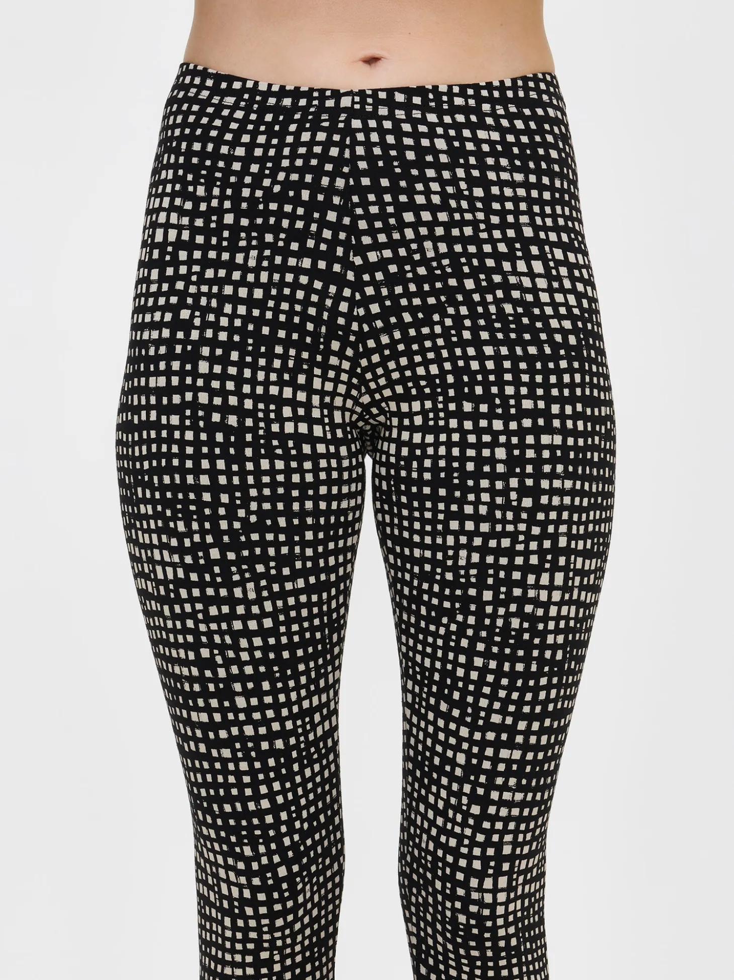 KARMI leggingsit - mustavalkoinen