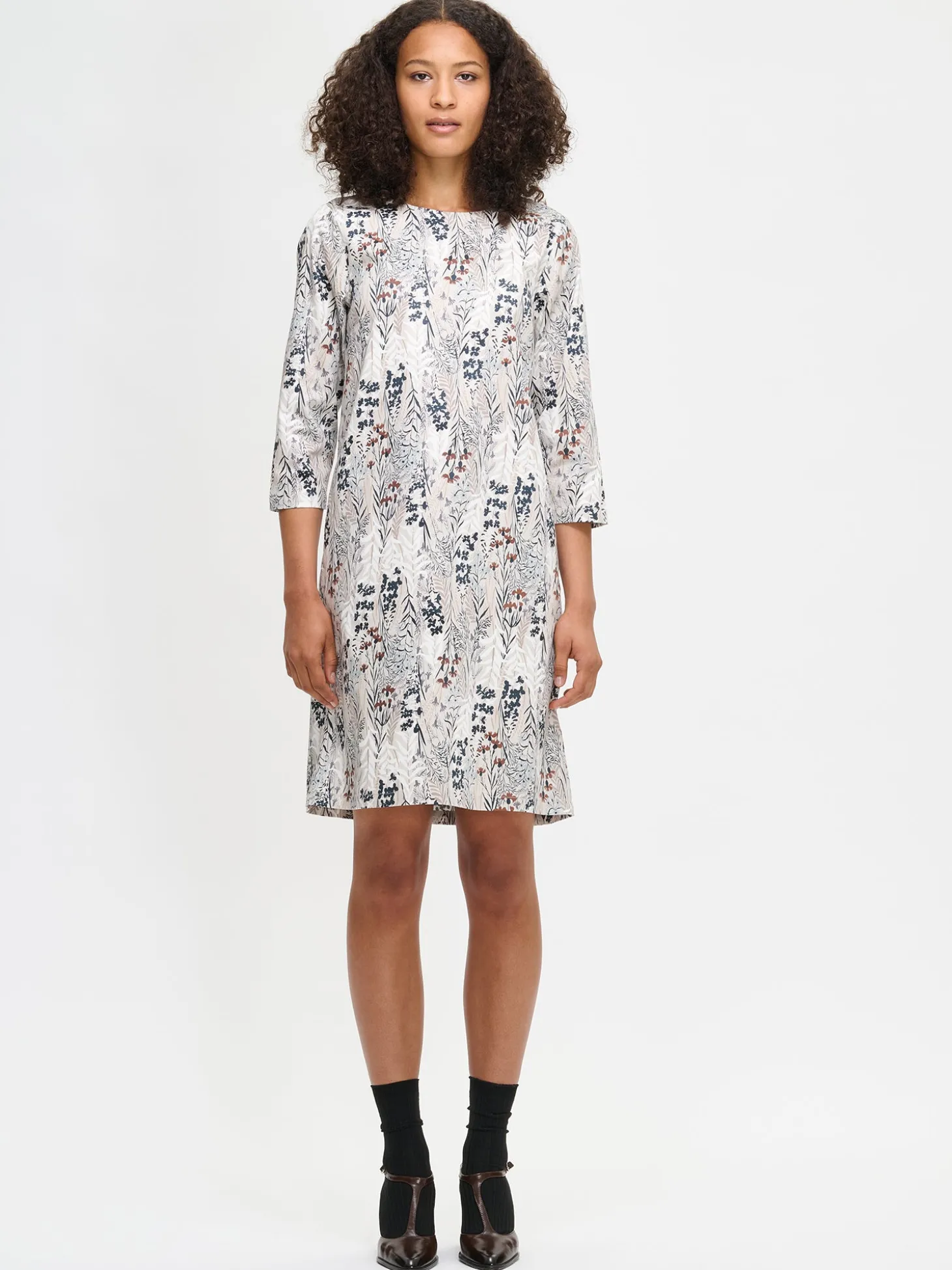 KUUTAMO kangasmekko - neutraali