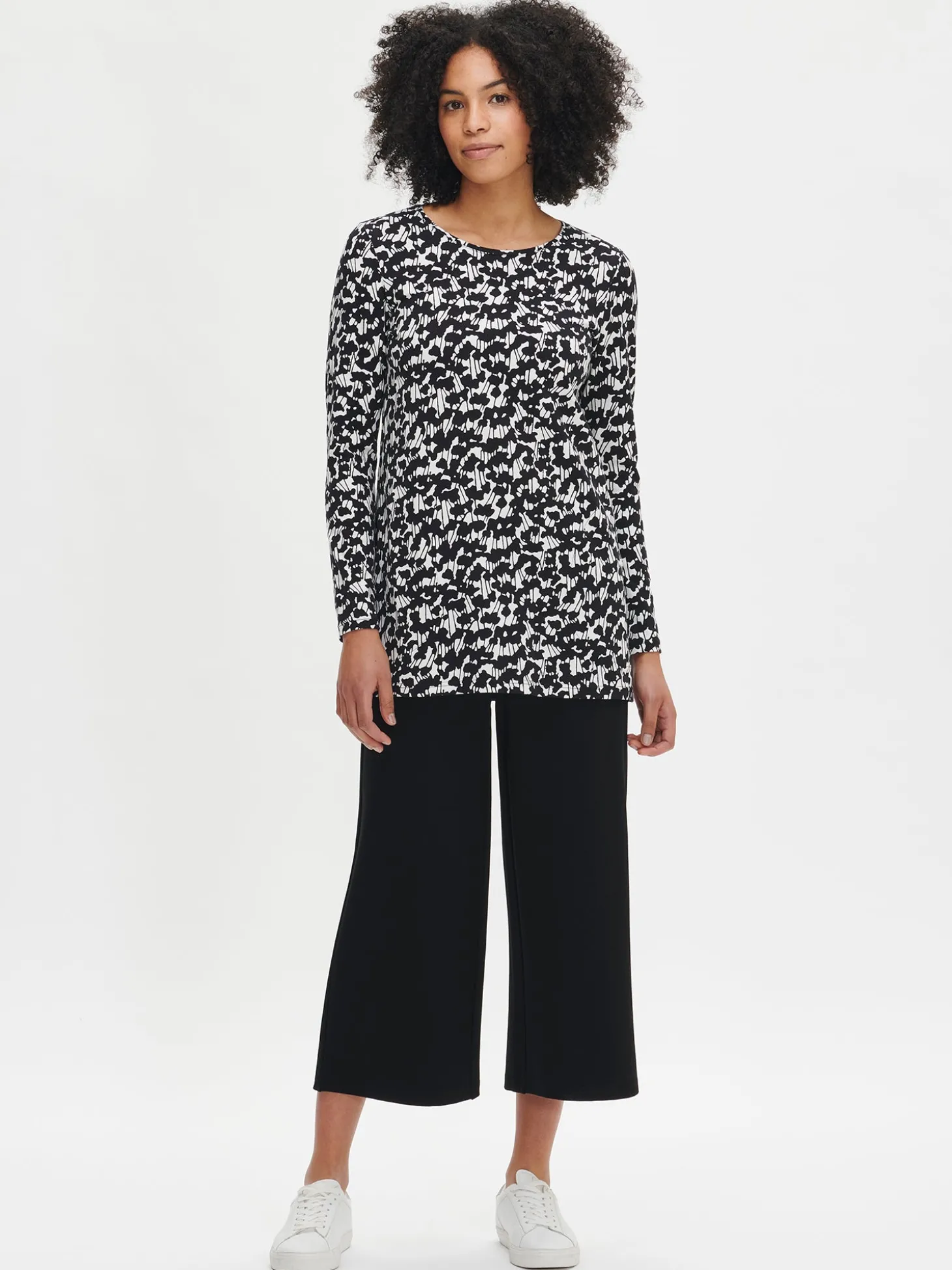 LIITO tunika - mustavalkoinen