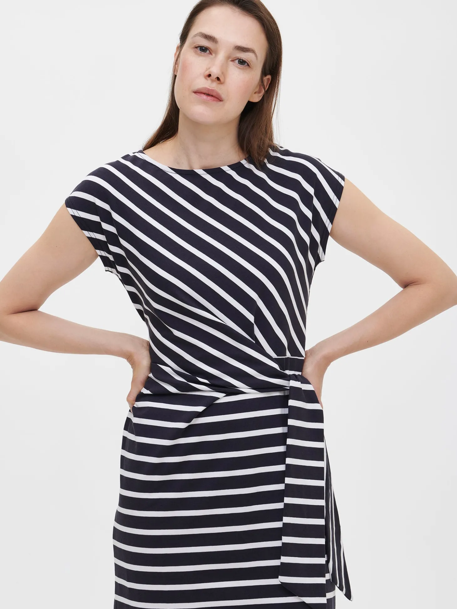 MARIANNE mekko - tummansininen