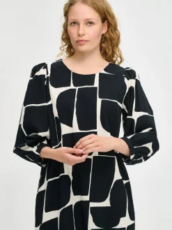 MUURI mekko - mustavalkoinen