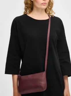 NARU olkalaukku - tumma viininpunainen