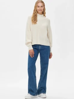 NORA neulepusero - luonnonvalkoinen