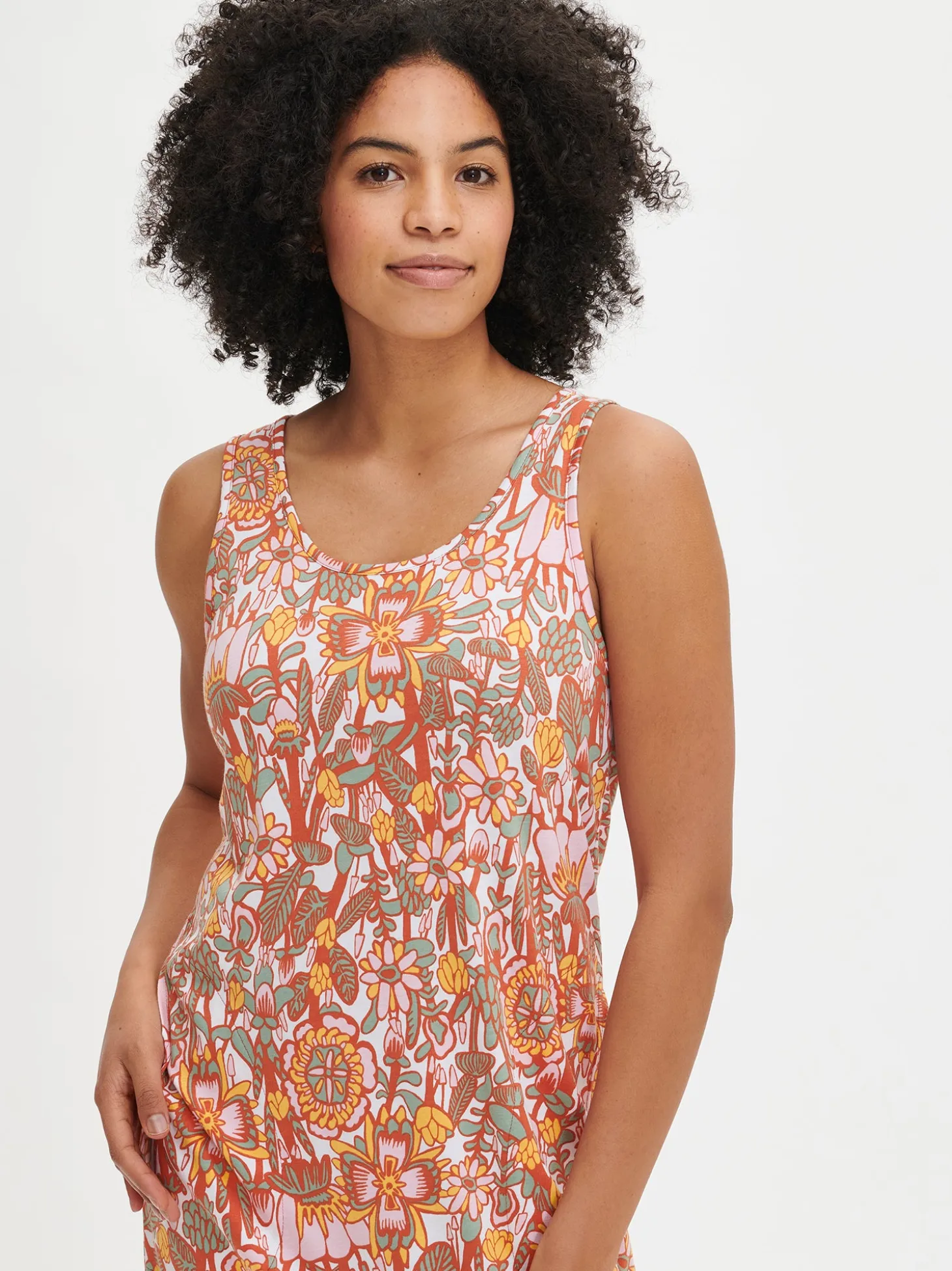 OODI pitkä hihaton yöpaita - monivärinen