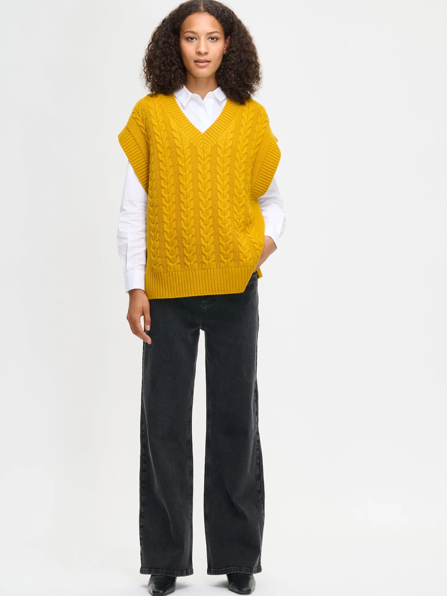 PALMIKKO neuleliivi - keltainen