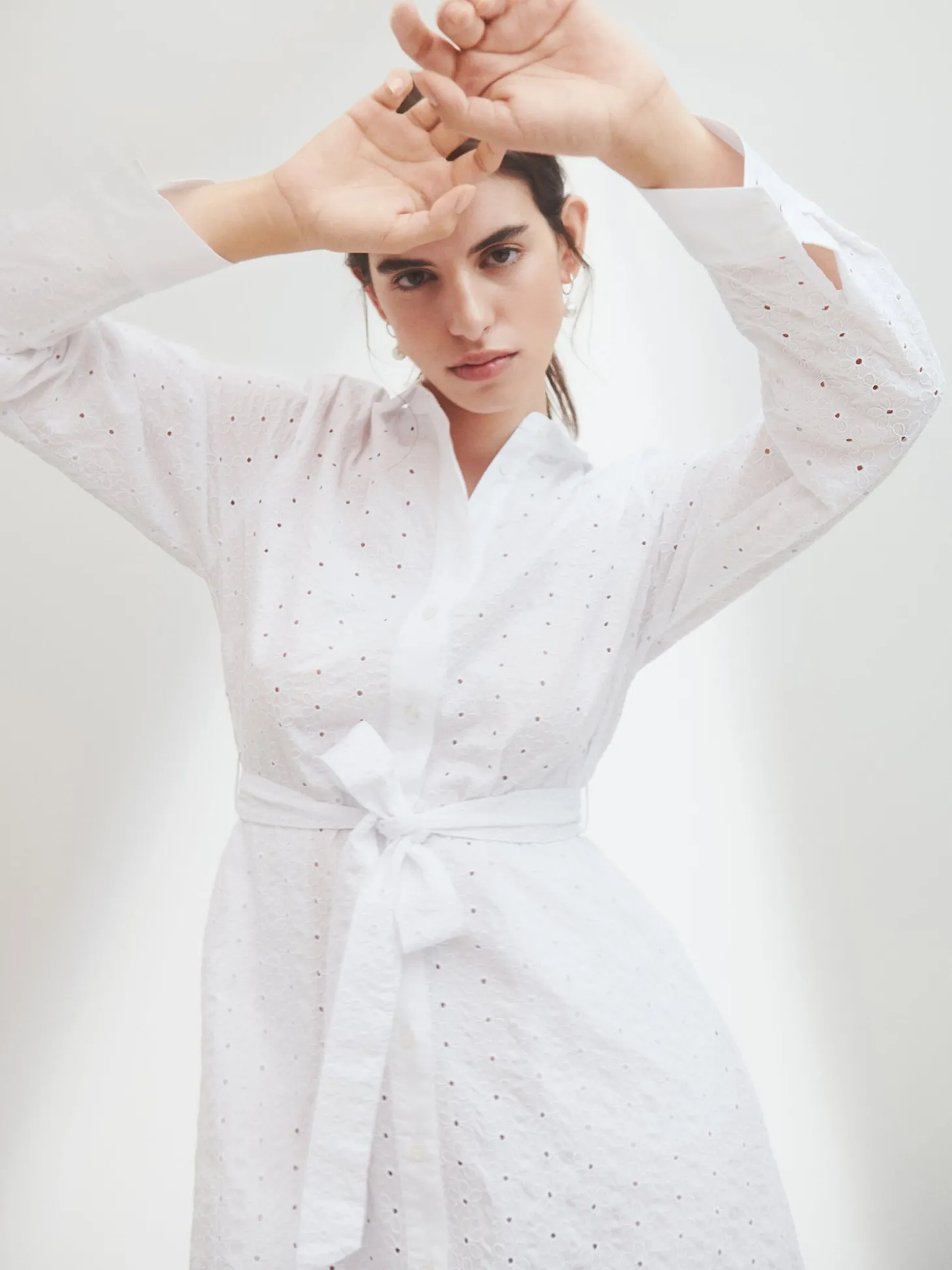 PETRA paitamekko - valkoinen