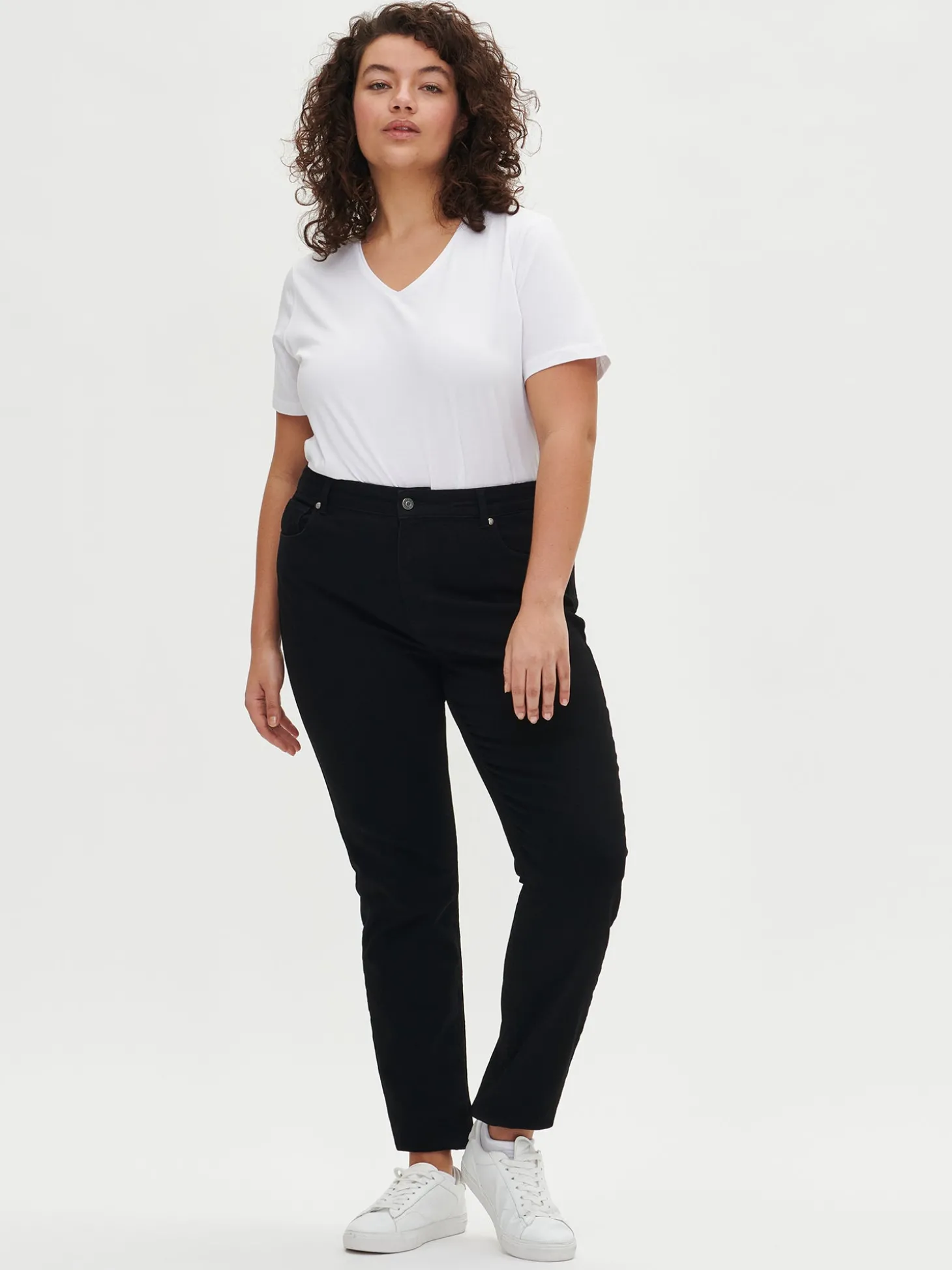 PILLI farkut - musta