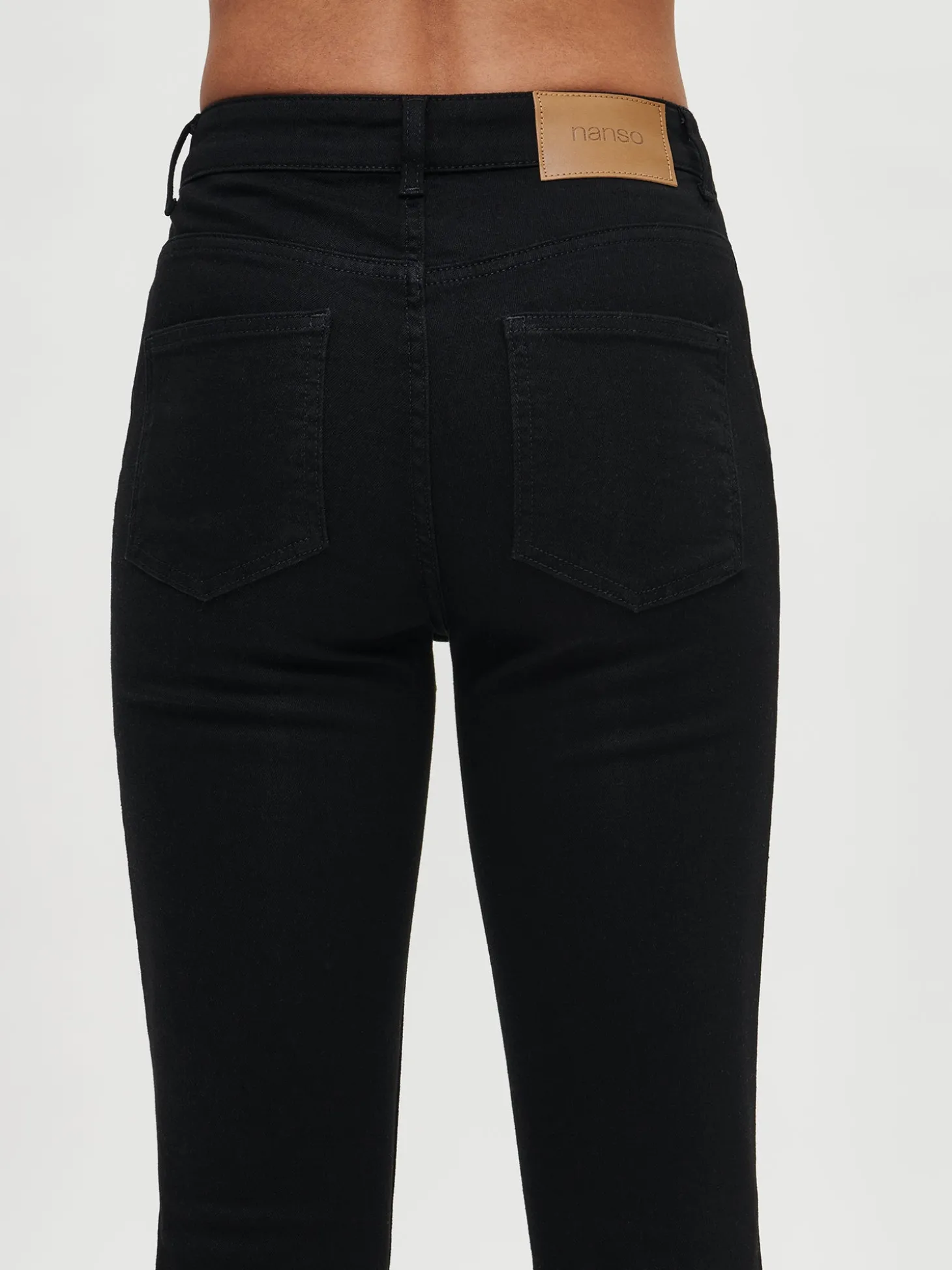 PILLI farkut - musta