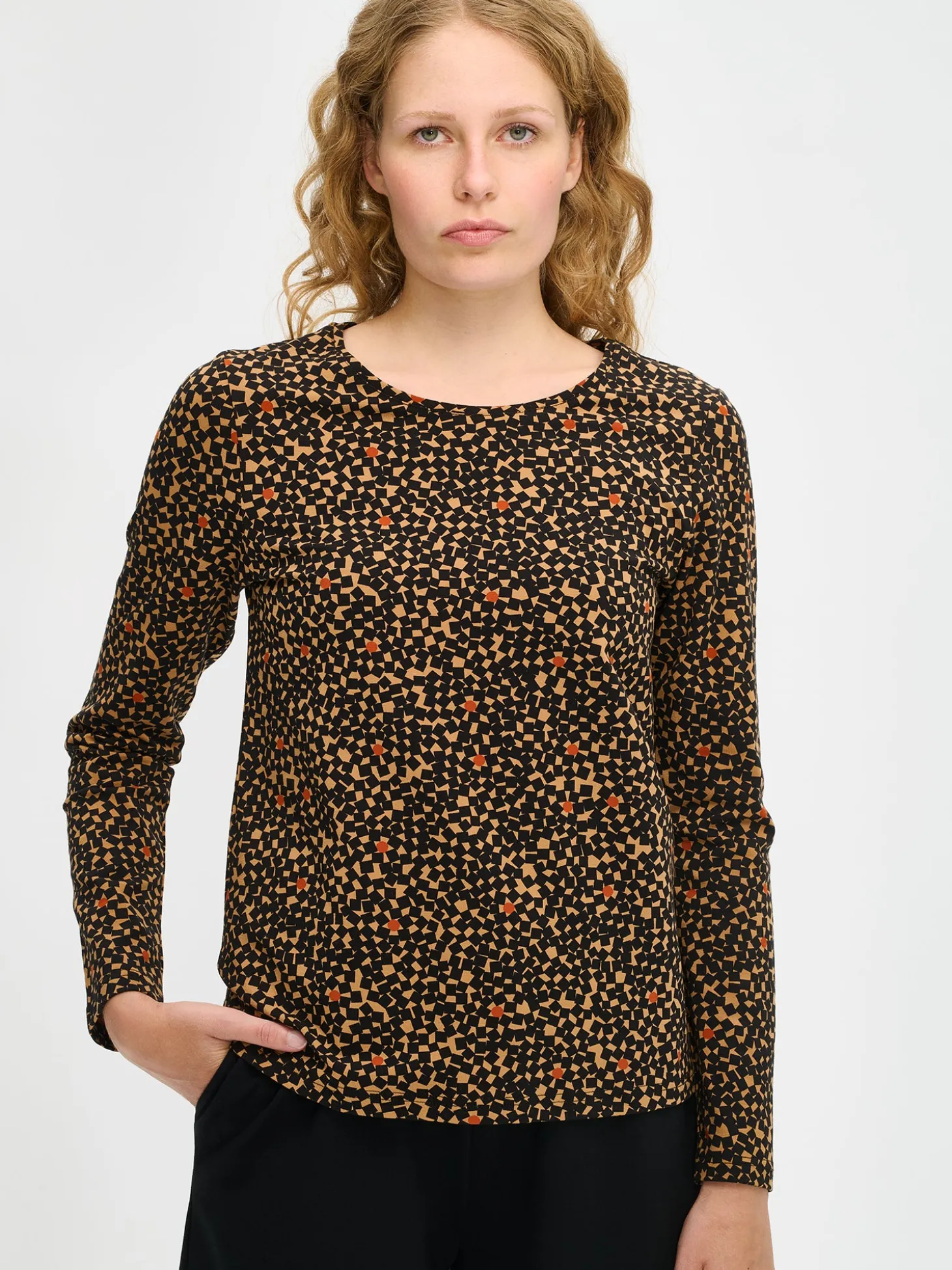 POLKU pusero - ruskea