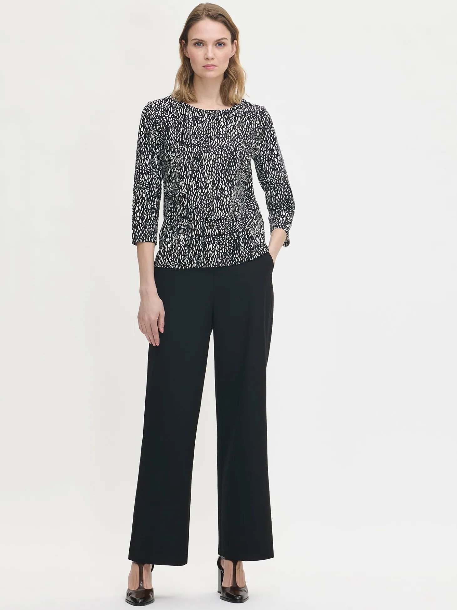 RAKU pusero - mustavalkoinen