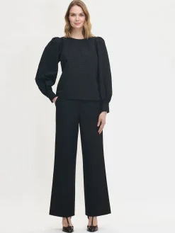 RELIEFI pusero - musta