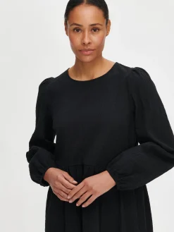 RUSETTI lyhyt kangasmekko - musta