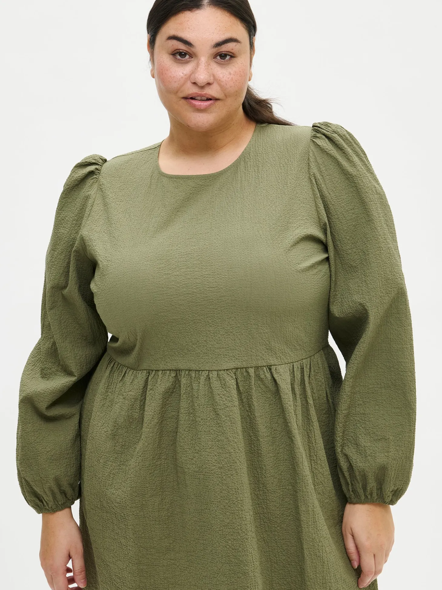 RUSETTI lyhyt kangasmekko - oliivinvihreä