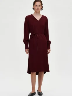 SANNA pitkä kangasmekko - viininpunainen