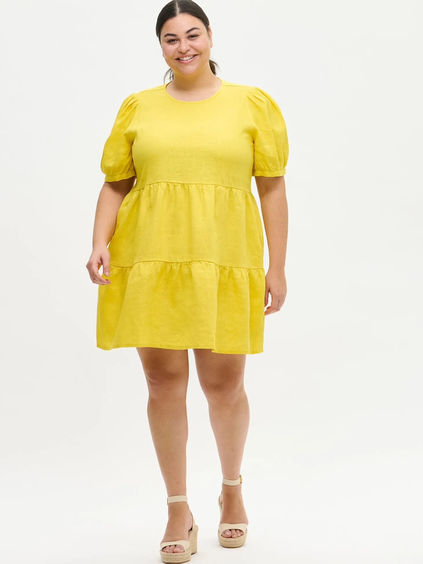 SARASTUS lyhyt pellavamekko - keltainen