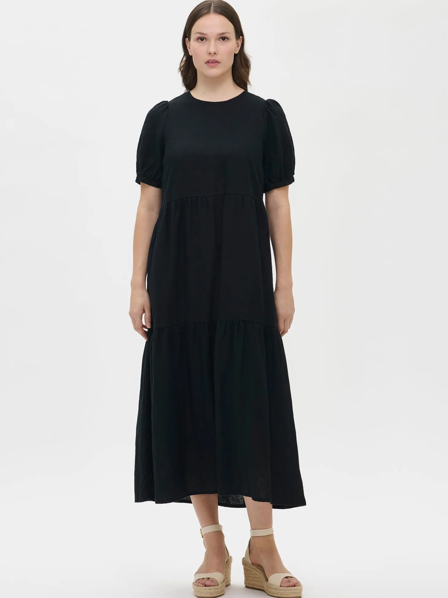 SARASTUS pitkä pellavamekko - musta