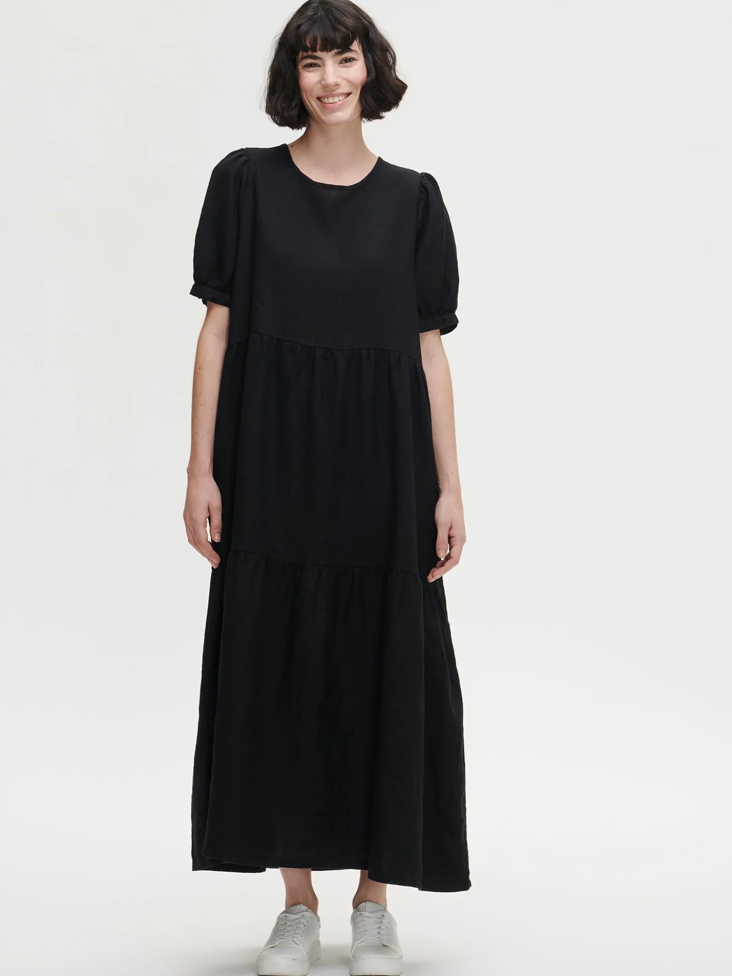 SARASTUS pitkä pellavamekko - musta