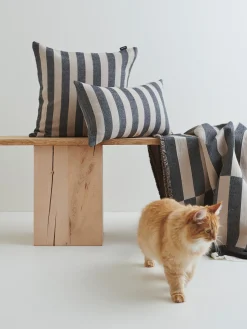 TIE tyynyliina - musta-beige