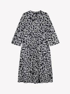 TRIINE trikoomekko - mustavalkoinen