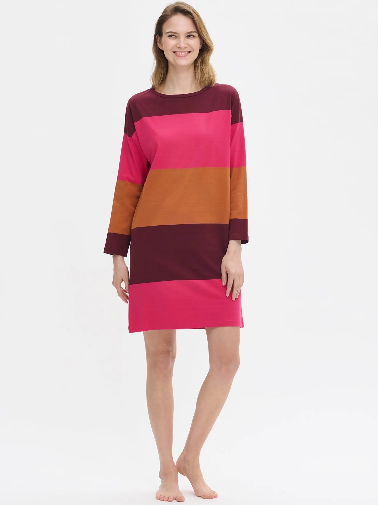 TRIO lyhyt yöpaita - punainen