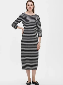 VAAKA pitkä neulosmekko - mustavalkoinen