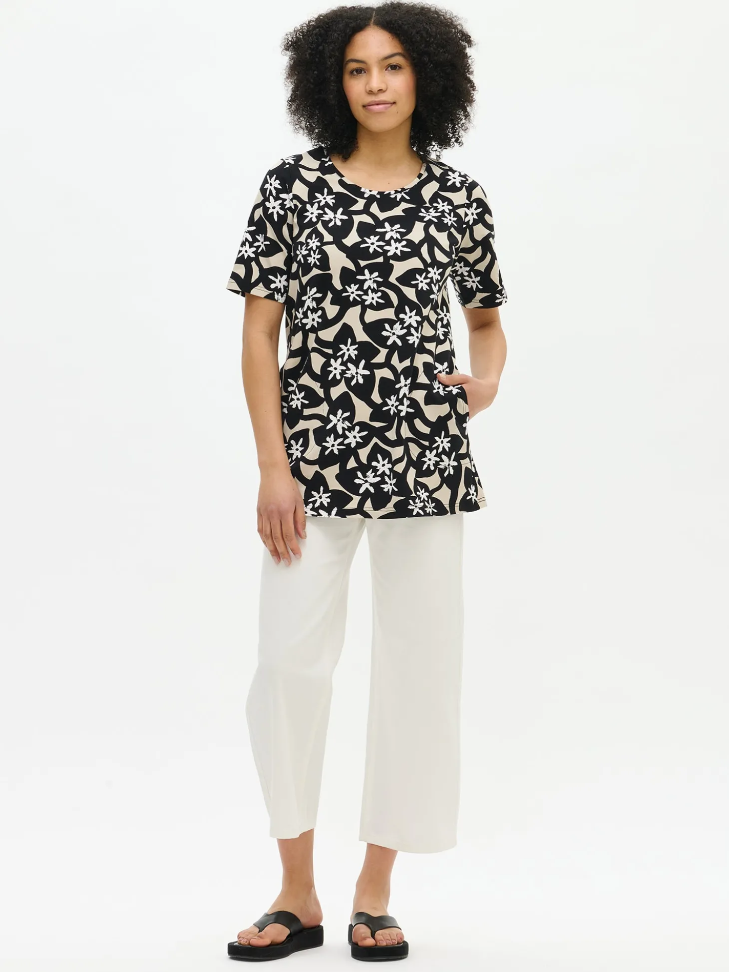 VERNA tunika - musta