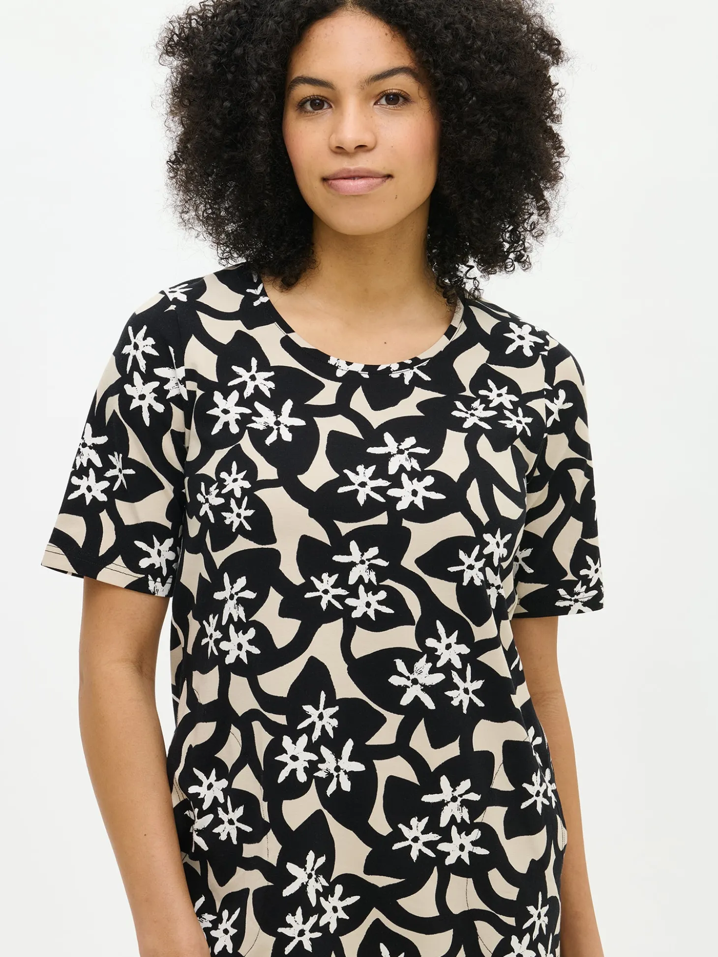 VERNA tunika - musta