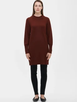 VILLIS lyhyt neulemekko - ruskea