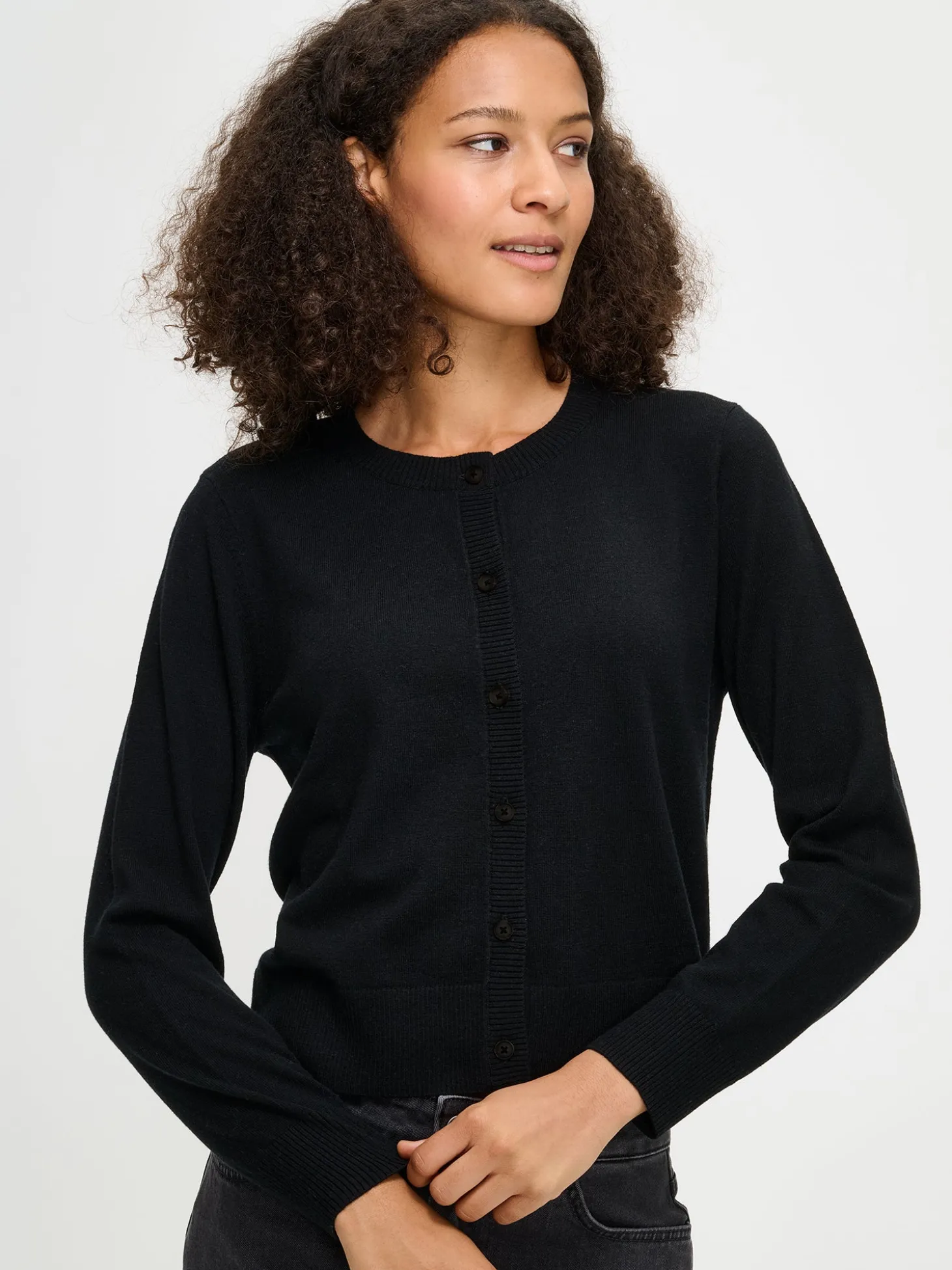 VILLIS neuletakki napeilla - musta