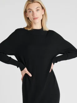 VILLIS pitkä neulemekko - musta